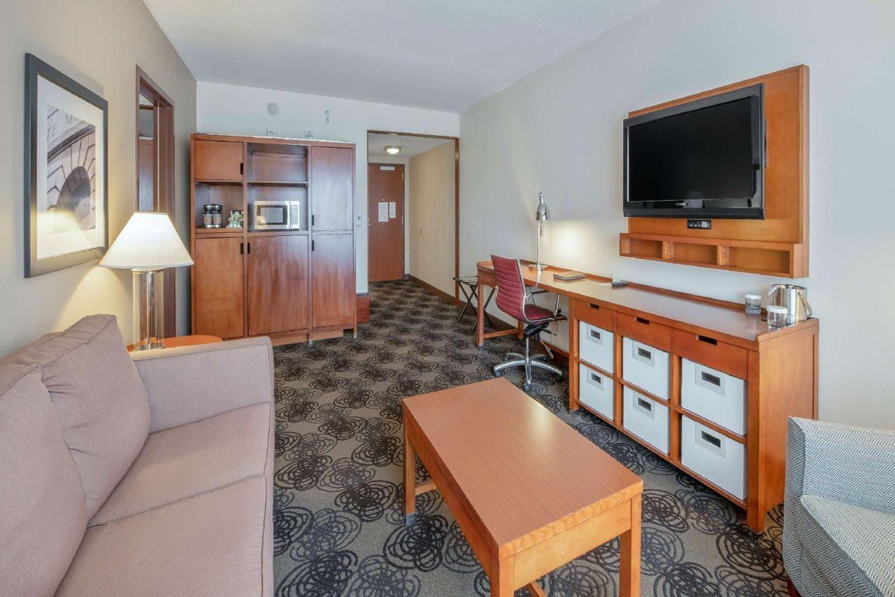 Doubletree By Hilton Raleigh-Cary Ξενοδοχείο Εξωτερικό φωτογραφία