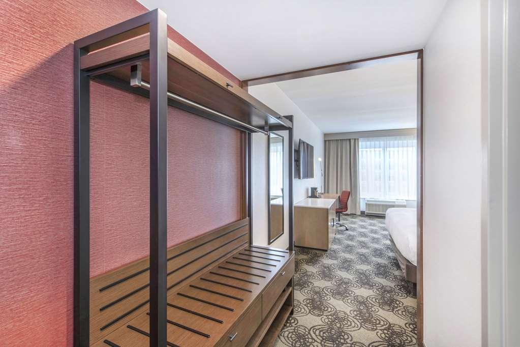 Doubletree By Hilton Raleigh-Cary Ξενοδοχείο Δωμάτιο φωτογραφία