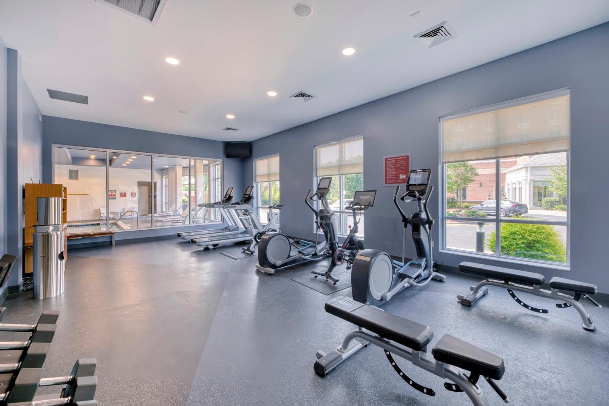 Doubletree By Hilton Raleigh-Cary Ξενοδοχείο Εξωτερικό φωτογραφία