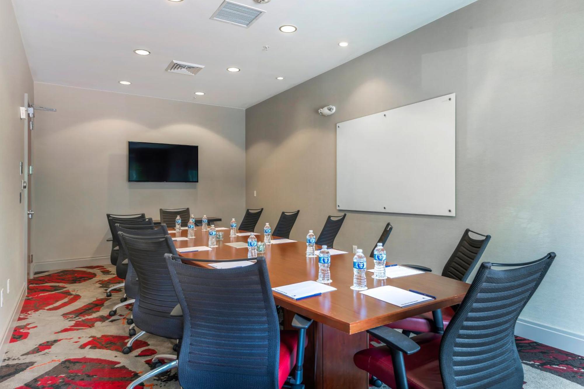 Doubletree By Hilton Raleigh-Cary Ξενοδοχείο Εξωτερικό φωτογραφία