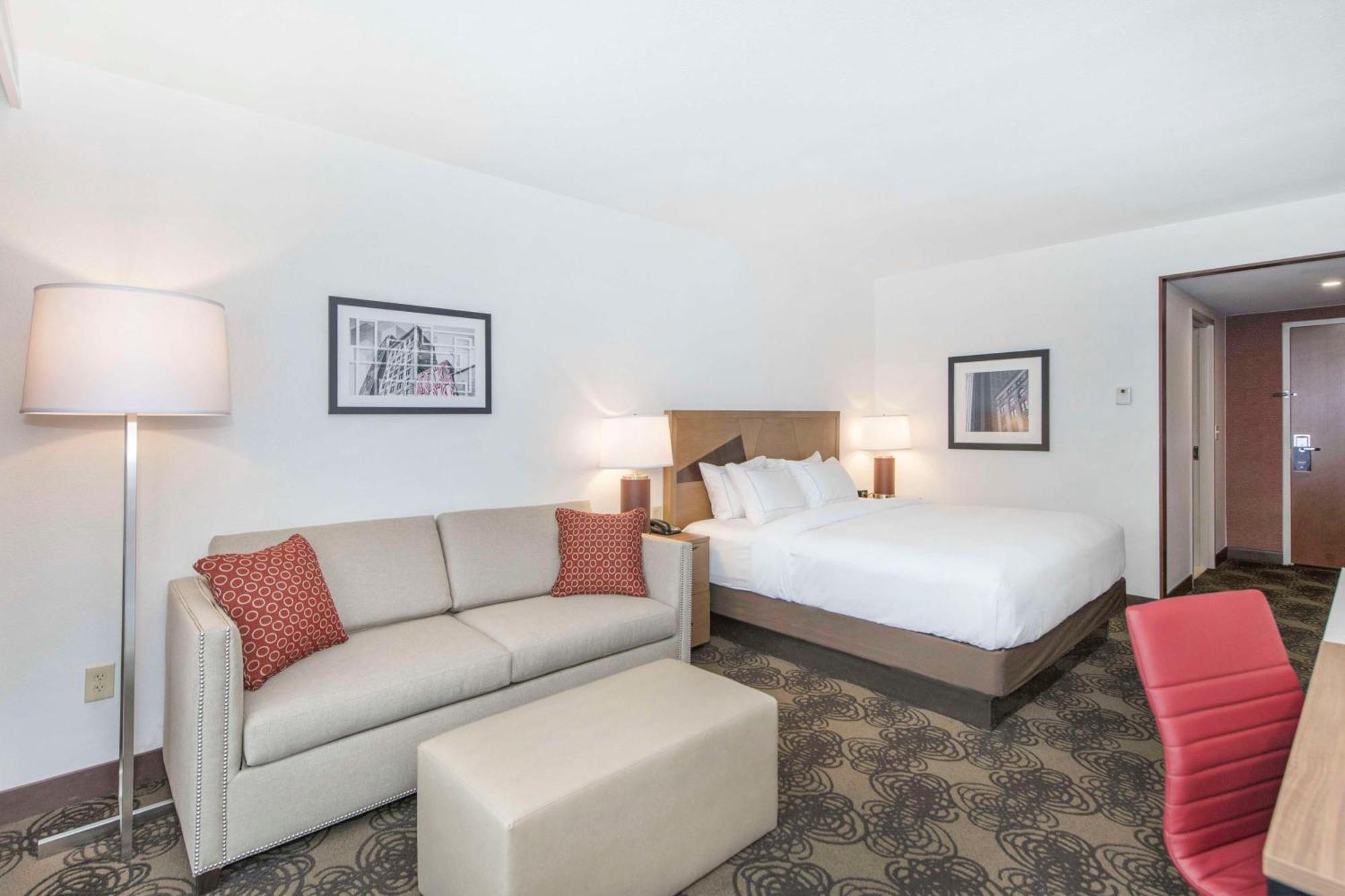Doubletree By Hilton Raleigh-Cary Ξενοδοχείο Εξωτερικό φωτογραφία