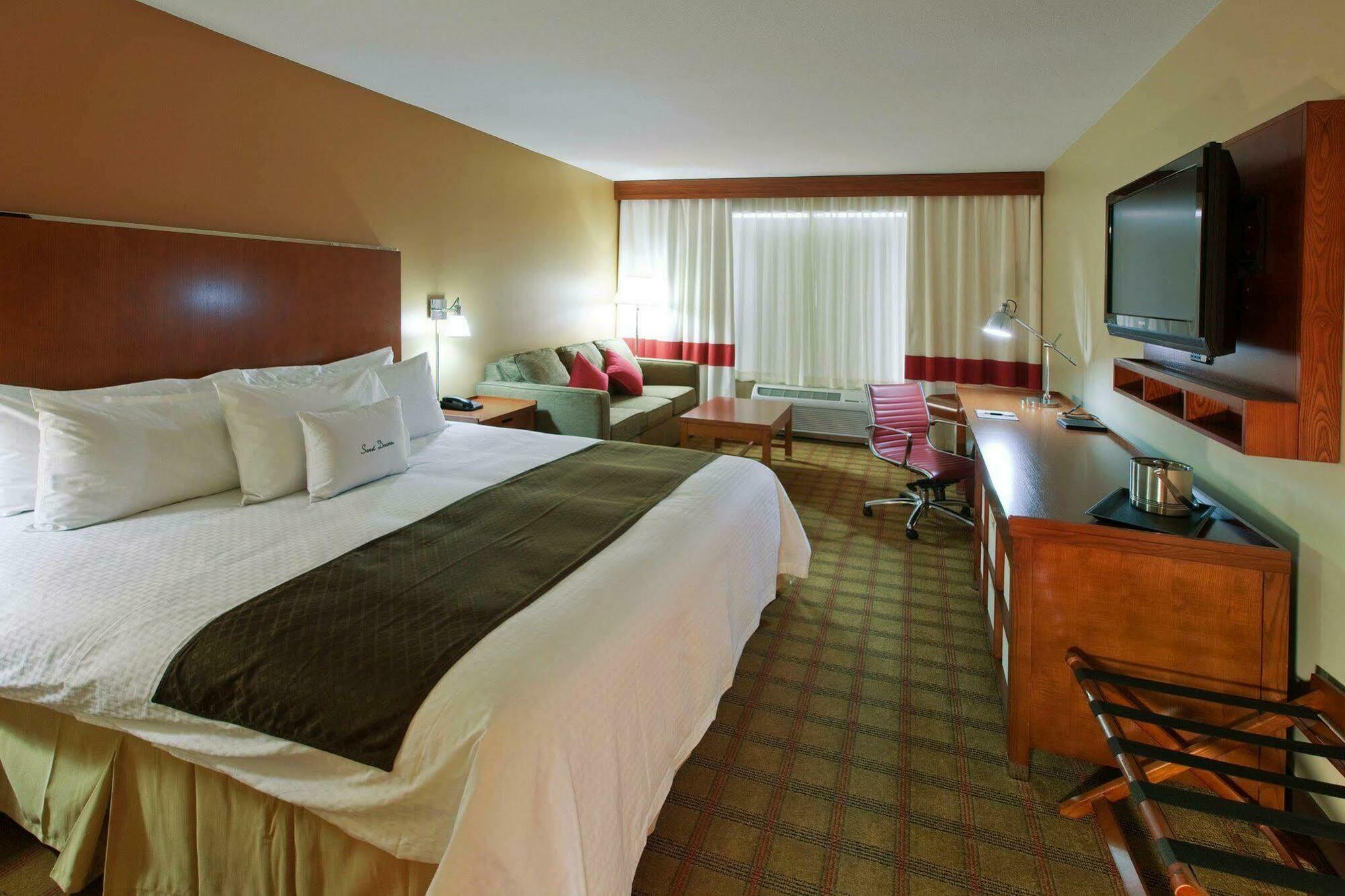 Doubletree By Hilton Raleigh-Cary Ξενοδοχείο Δωμάτιο φωτογραφία